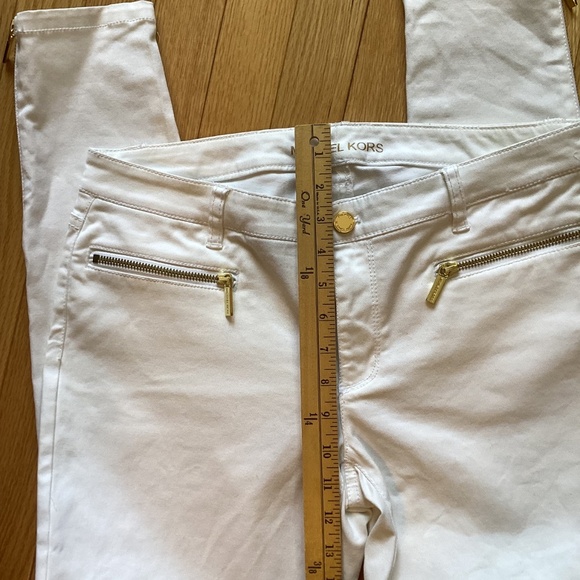 Michael Kors Skinny Jeans, White, Size 8, Gold hardware, zippered legs - Picture 6 of 8